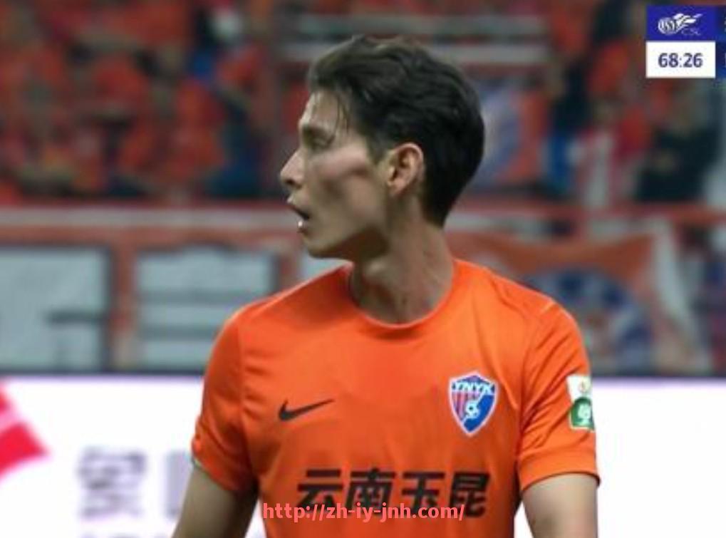 金年会体育-NBA LIVE 06经典篮球游戏玩法与测评